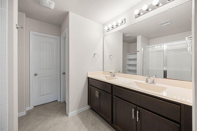 8014 Ecru Lane, Rosharon, TX 77583