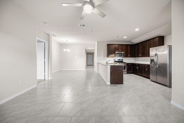 8014 Ecru Lane, Rosharon, TX 77583