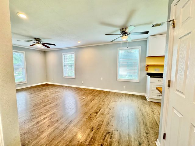 106 Monroe Street, Cabot, AR 72023