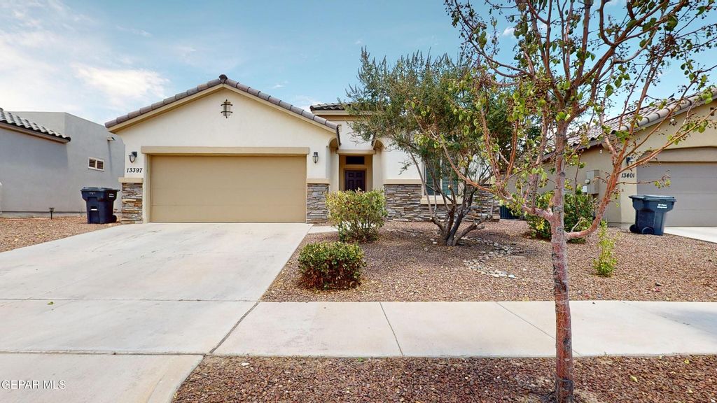 13397 PLUMPTON Road, El Paso, TX 79928