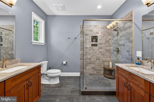 6725 WATER VIEW LN, Mineral, VA 23117