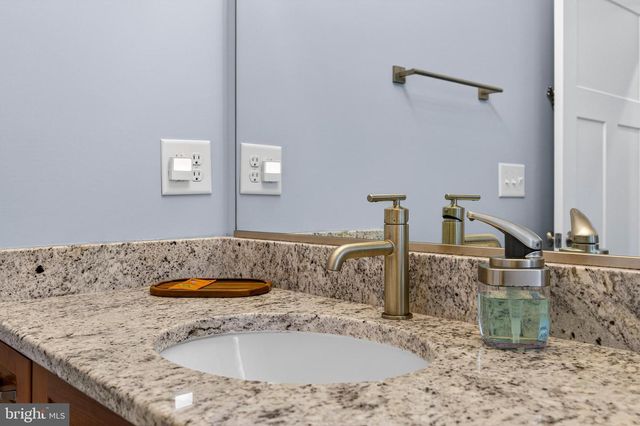6725 WATER VIEW LN, Mineral, VA 23117