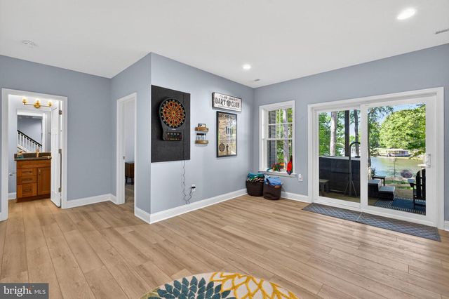 6725 WATER VIEW LN, Mineral, VA 23117