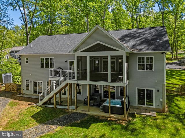 6725 WATER VIEW LN, Mineral, VA 23117