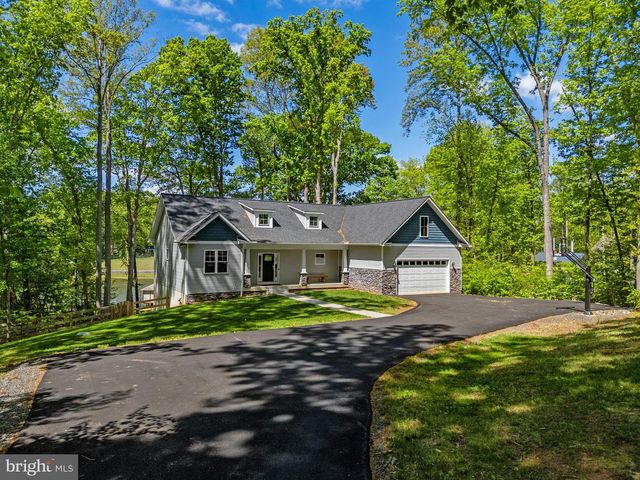 6725 WATER VIEW LN, Mineral, VA 23117