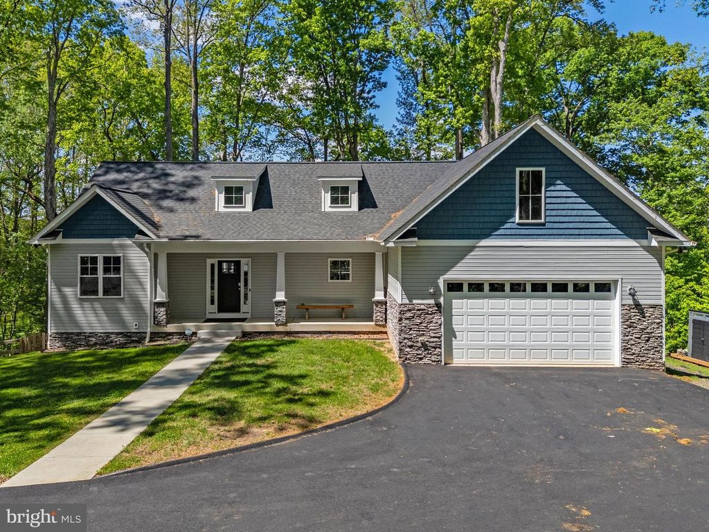 6725 WATER VIEW LN, Mineral, VA 23117