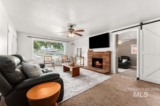 6402 W Northview St, Boise, ID 83704