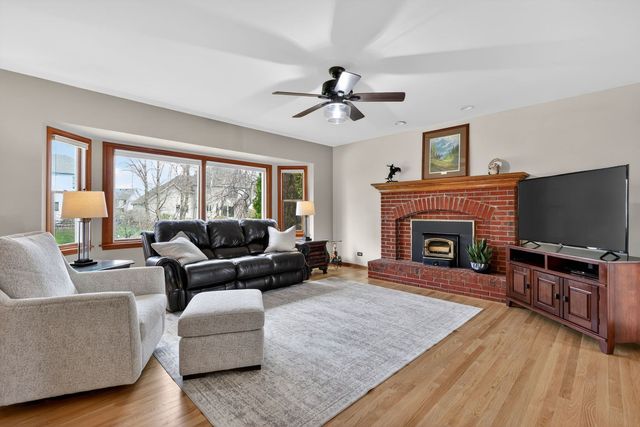 3700 Charlemaine Drive, Aurora, IL 60504