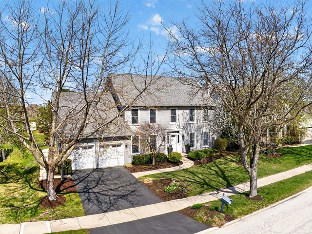3700 Charlemaine Drive, Aurora, IL 60504
