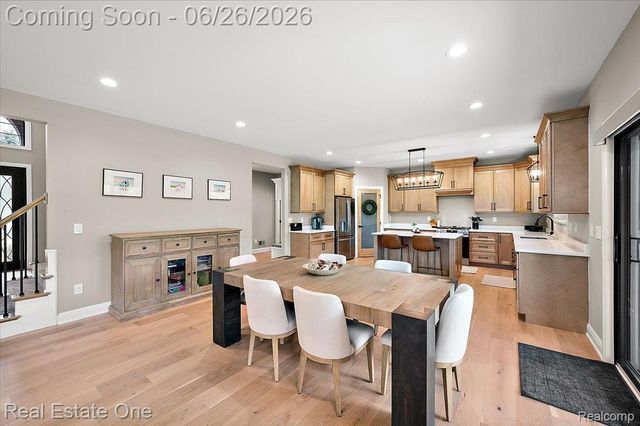 1721 Royal Birkdale Drive, Oxford Charter Township, MI 48371