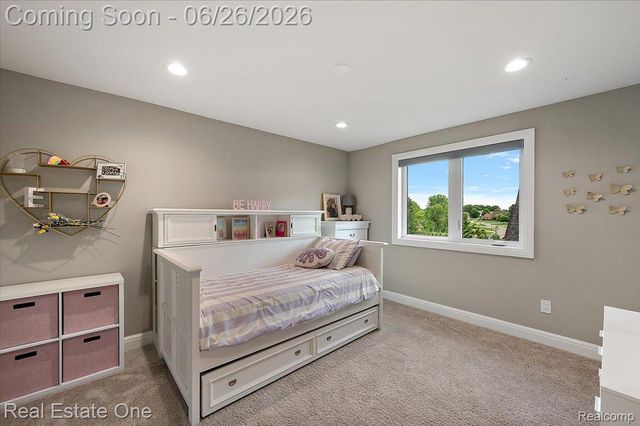 1721 Royal Birkdale Drive, Oxford Charter Township, MI 48371