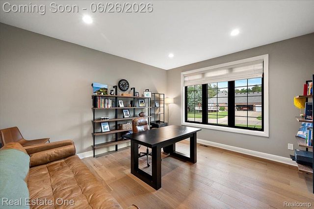 1721 Royal Birkdale Drive, Oxford Charter Township, MI 48371