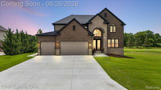 1721 Royal Birkdale Drive, Oxford Charter Township, MI 48371