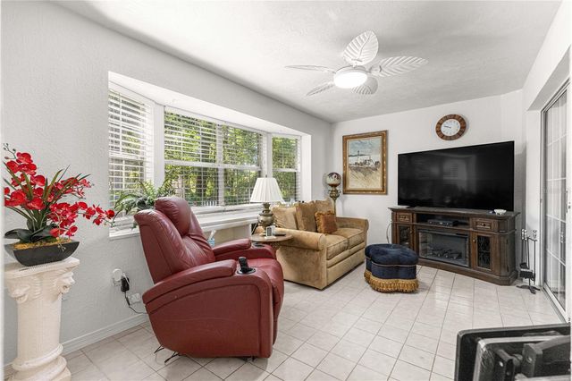 11465 SW 75TH TERRACE ROAD, Ocala, FL 34476