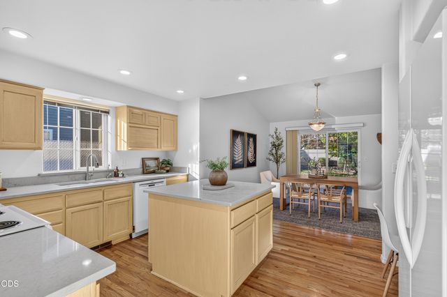 1196 Moon Glo Drive, Grants Pass, OR 97527