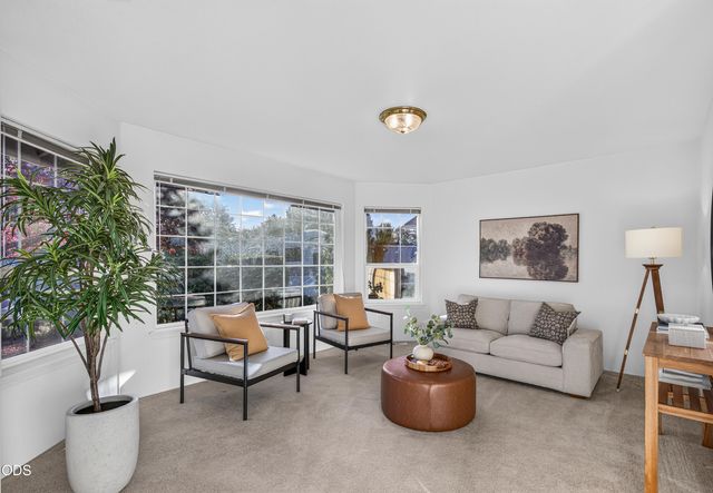 1196 Moon Glo Drive, Grants Pass, OR 97527
