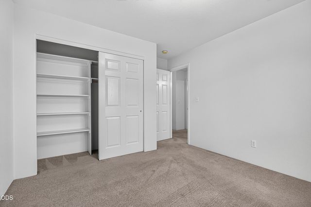 1196 Moon Glo Drive, Grants Pass, OR 97527