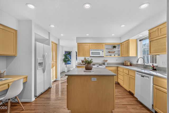 1196 Moon Glo Drive, Grants Pass, OR 97527