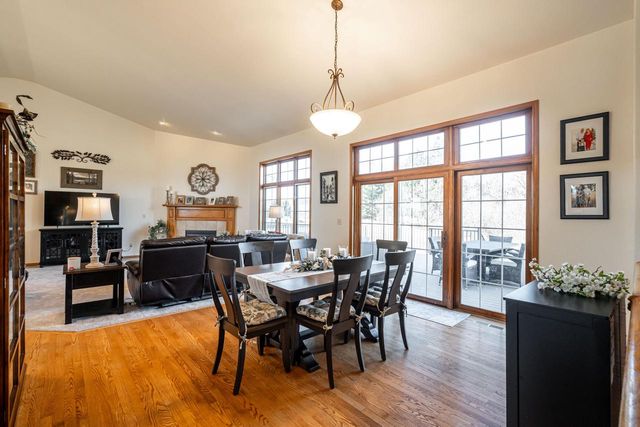 S101W32920 Westpointe DRIVE, Mukwonago, WI 53149