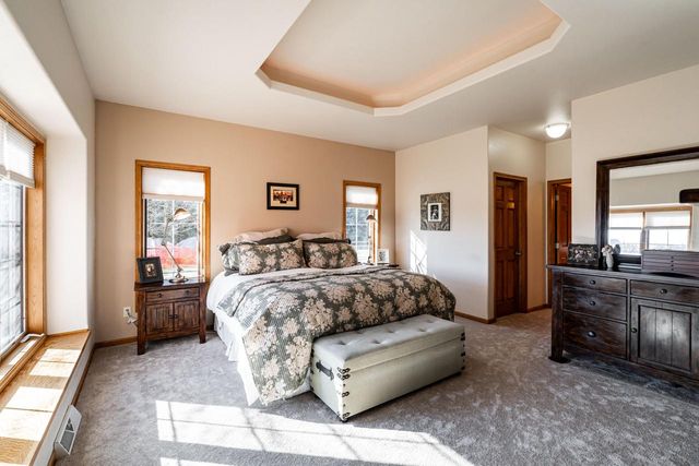 S101W32920 Westpointe DRIVE, Mukwonago, WI 53149