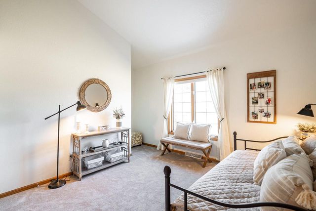 S101W32920 Westpointe DRIVE, Mukwonago, WI 53149