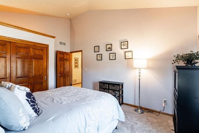 S101W32920 Westpointe DRIVE, Mukwonago, WI 53149