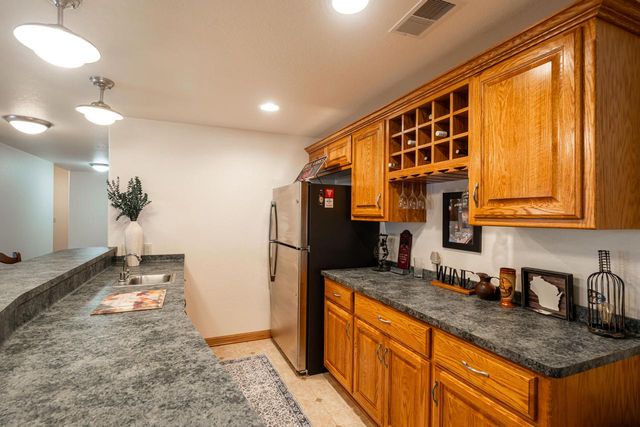 S101W32920 Westpointe DRIVE, Mukwonago, WI 53149