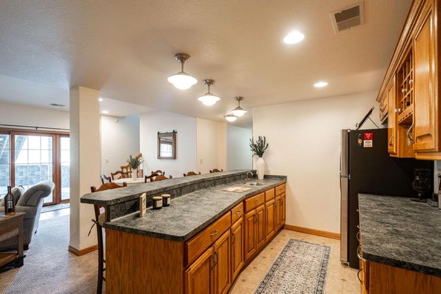 S101W32920 Westpointe DRIVE, Mukwonago, WI 53149