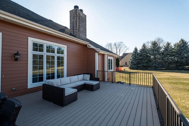 S101W32920 Westpointe DRIVE, Mukwonago, WI 53149