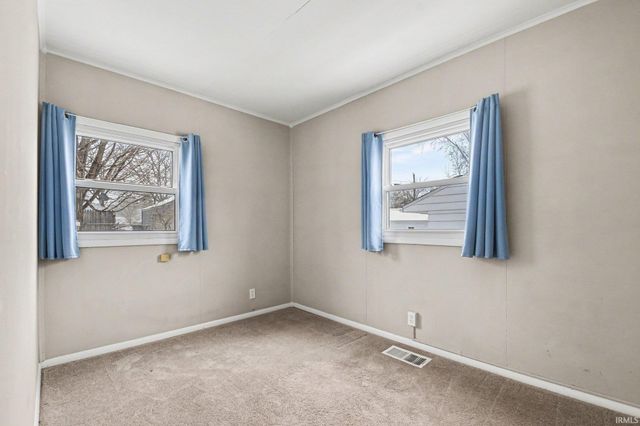 3724 Carroll Street, South Bend, IN 46614