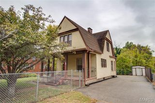 1053 Washington Avenue, Alton, IL 62002