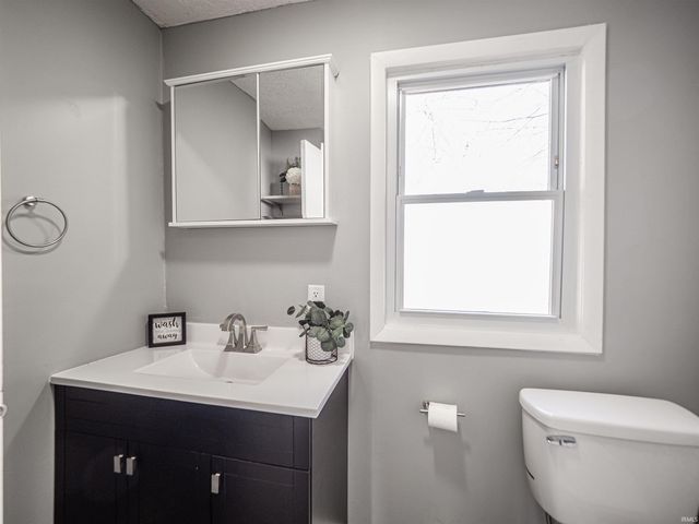 2609 N Kentucky Avenue, Evansville, IN 47711