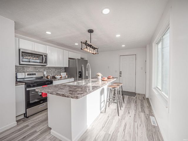 2609 N Kentucky Avenue, Evansville, IN 47711