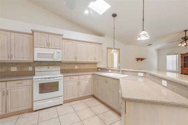 4 PORTER PLACE, Palm Coast, FL 32164
