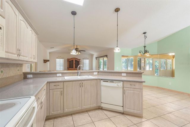 4 PORTER PLACE, Palm Coast, FL 32164