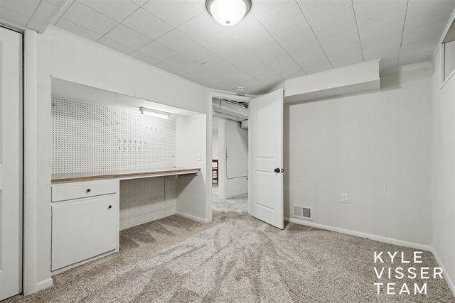 3931 Omaha Street, Grandville, MI 49418