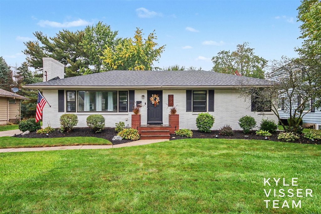 3931 Omaha Street, Grandville, MI 49418