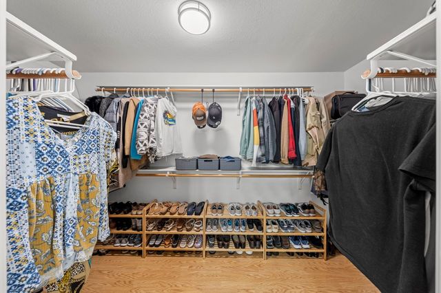 1732 Mountain Laurel View N, Kerrville, TX 78028