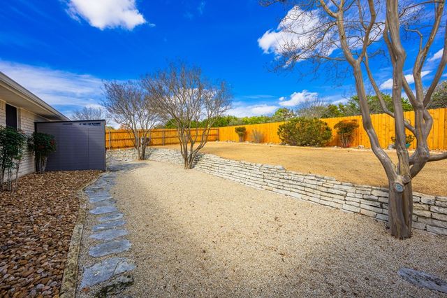 1732 Mountain Laurel View N, Kerrville, TX 78028