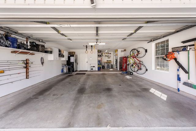 1732 Mountain Laurel View N, Kerrville, TX 78028