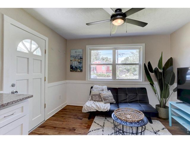 360 County Road, Louisville, CO 80027