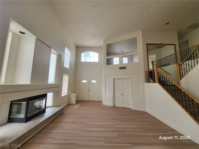 8475 Montana Stream Avenue, Las Vegas, NV 89113