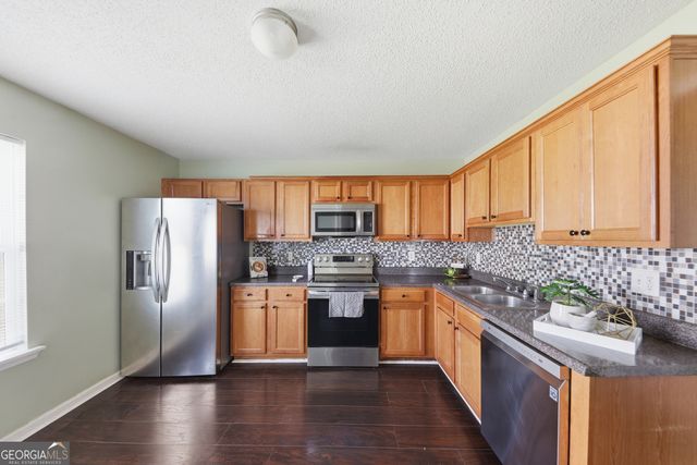 88 Middlebrook Drive, Cartersville, GA 30120