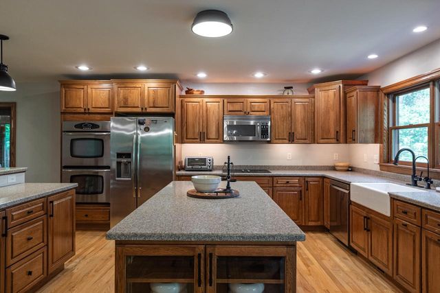 N6587 McCurdy ROAD, Holmen, WI 54636