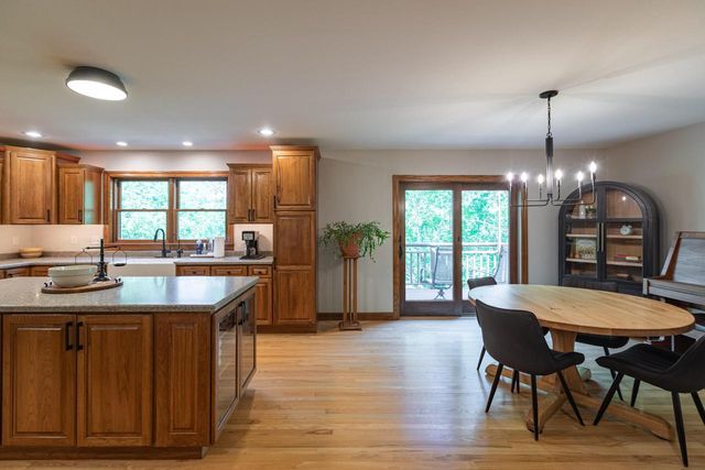 N6587 McCurdy ROAD, Holmen, WI 54636