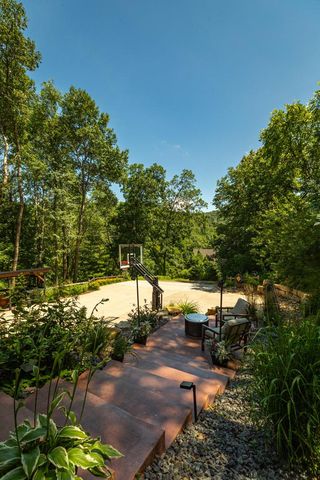 N6587 McCurdy ROAD, Holmen, WI 54636