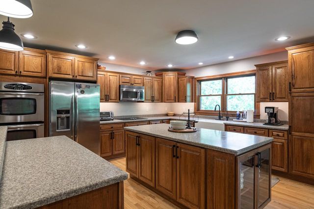 N6587 McCurdy ROAD, Holmen, WI 54636