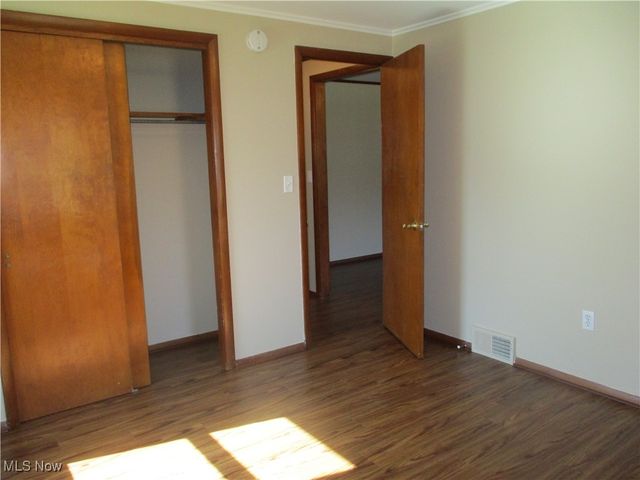 32402 Bainbridge Road, Solon, OH 44139