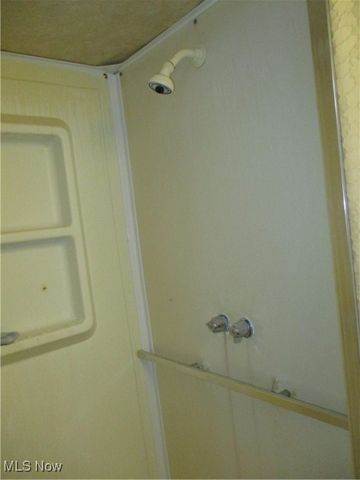 32402 Bainbridge Road, Solon, OH 44139