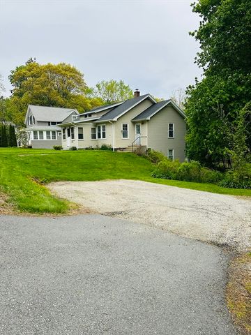 10 Park St, Auburn, MA 01501